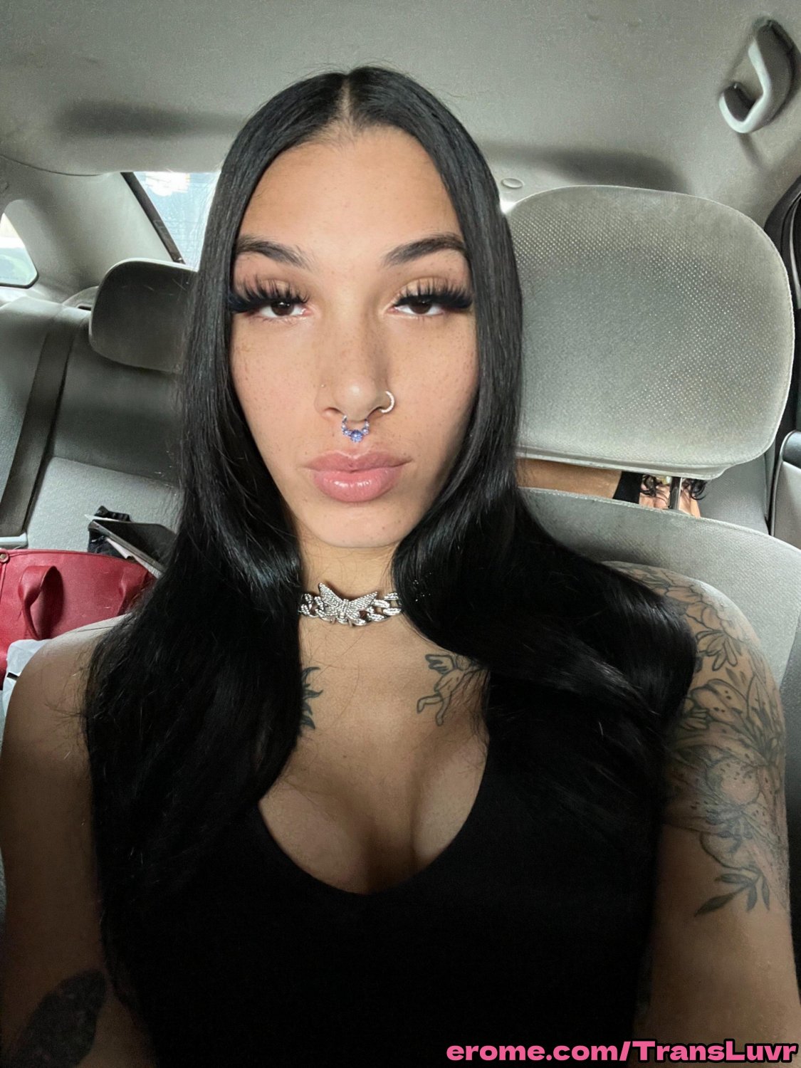 Alta y delgada latina trans follada por la BBC en misionero - transexual, transexual, trampa, ts, tgirl, mamada 14
