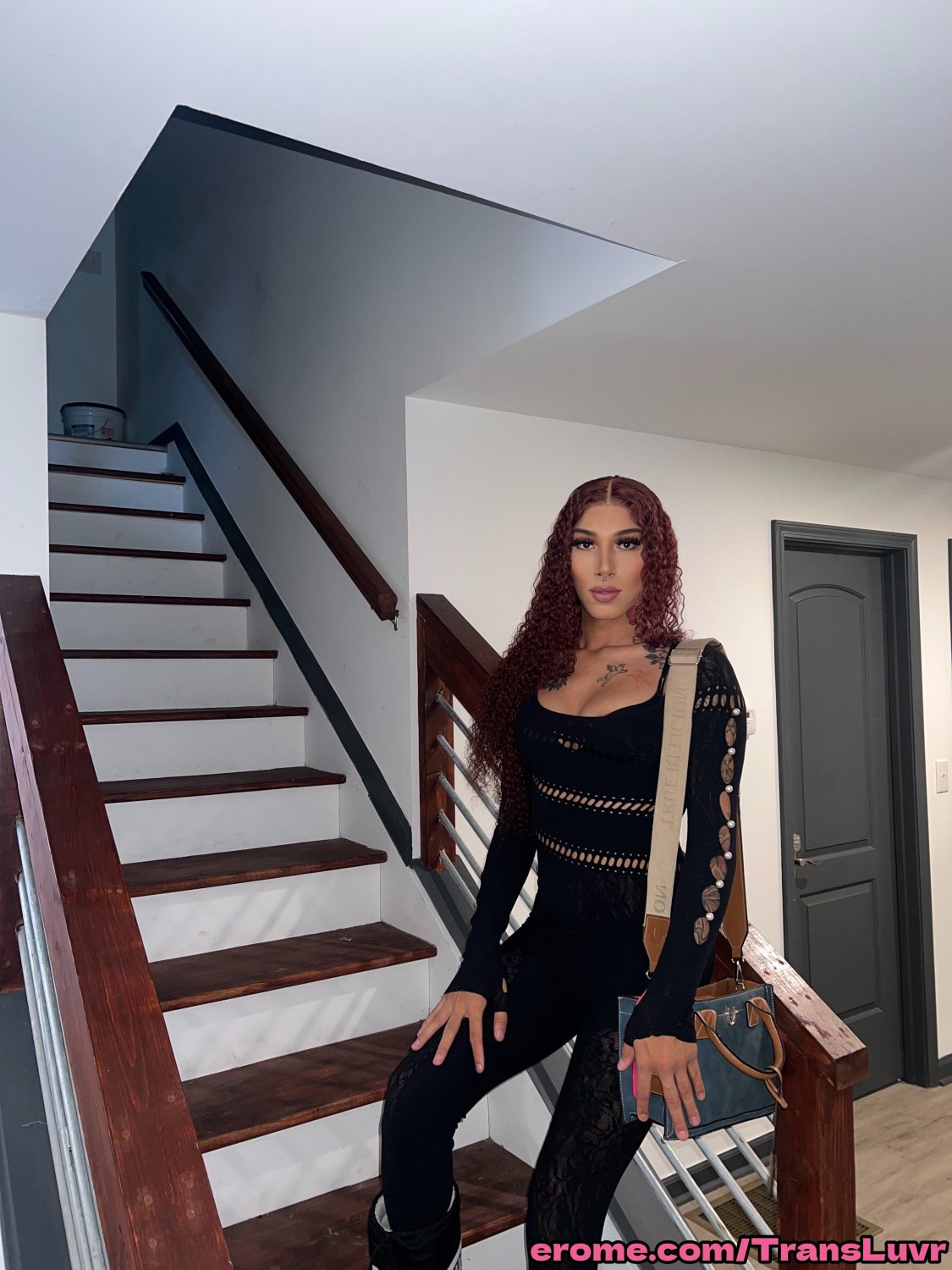 Alta y delgada latina trans follada por la BBC en misionero - transexual, transexual, trampa, ts, tgirl, mamada 16