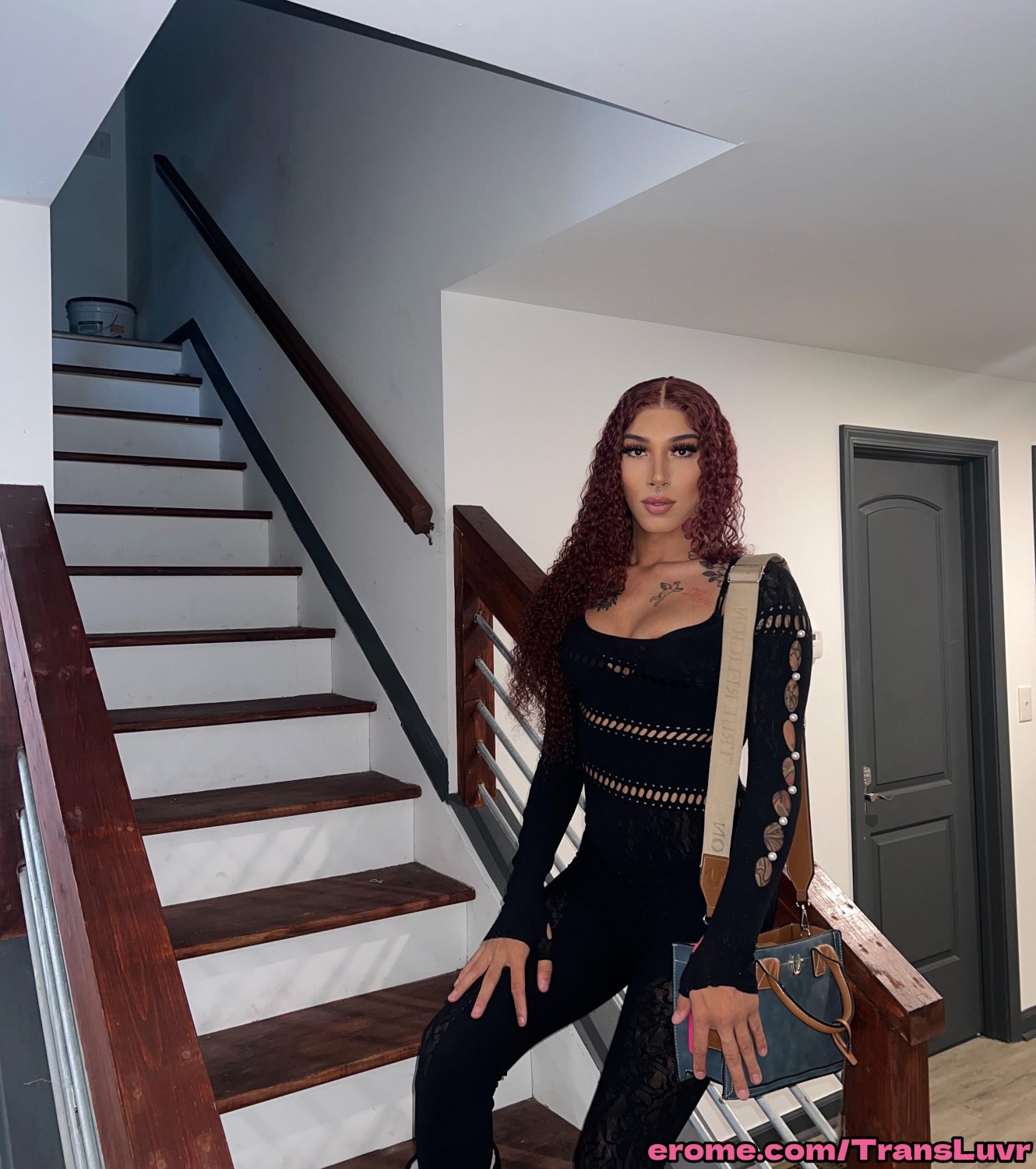 Alta y delgada latina trans follada por la BBC en misionero - transexual, transexual, trampa, ts, tgirl, mamada 17