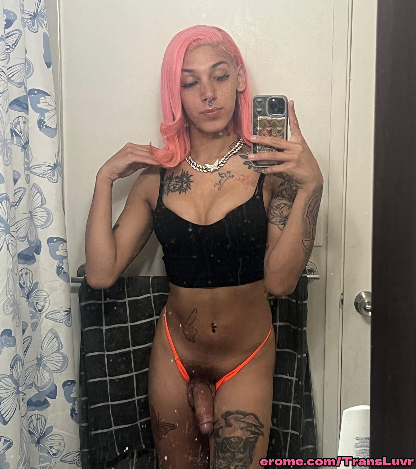 Alta y delgada latina trans follada por la BBC en misionero - transexual, transexual, trampa, ts, tgirl, mamada 20
