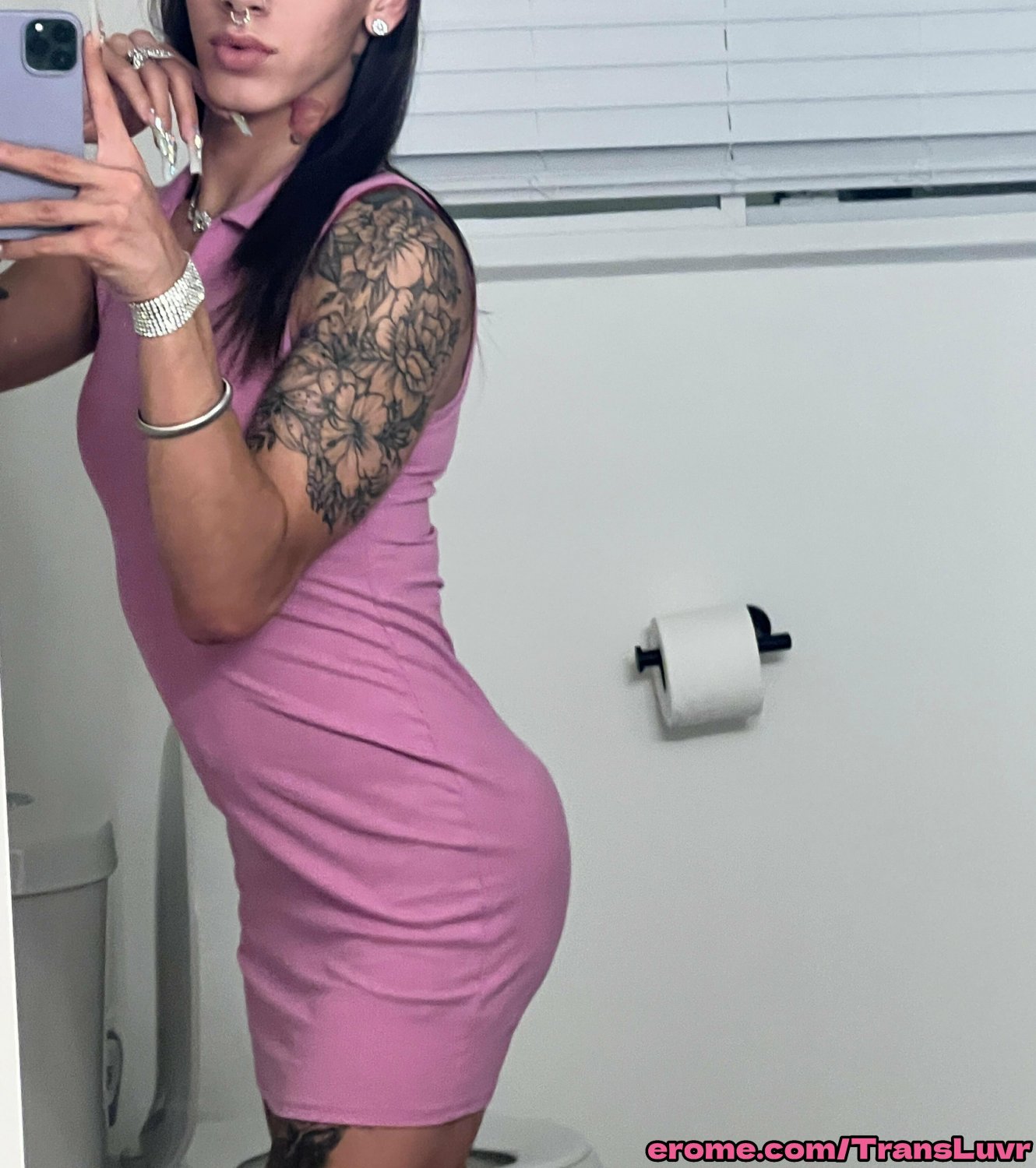 Alta y delgada latina trans follada por la BBC en misionero - transexual, transexual, trampa, ts, tgirl, mamada 36