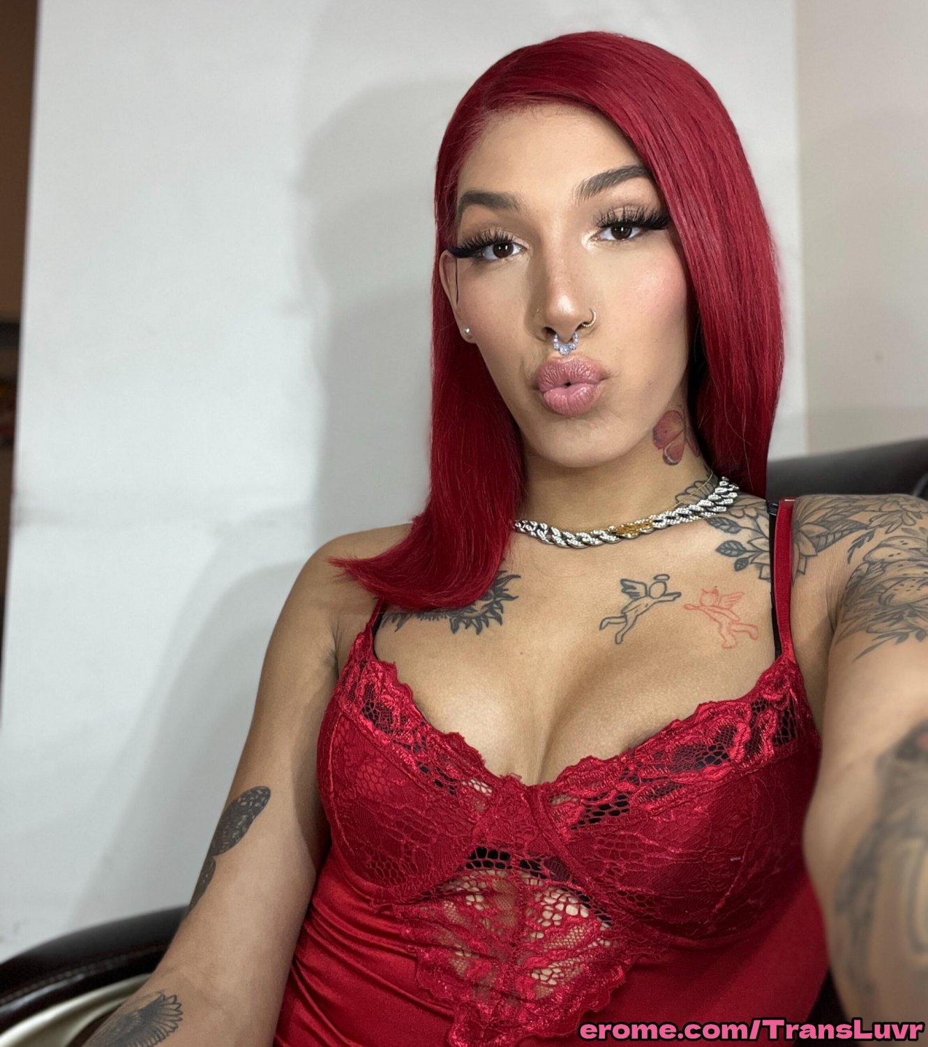 Alta y delgada latina trans follada por la BBC en misionero - transexual, transexual, trampa, ts, tgirl, mamada 51