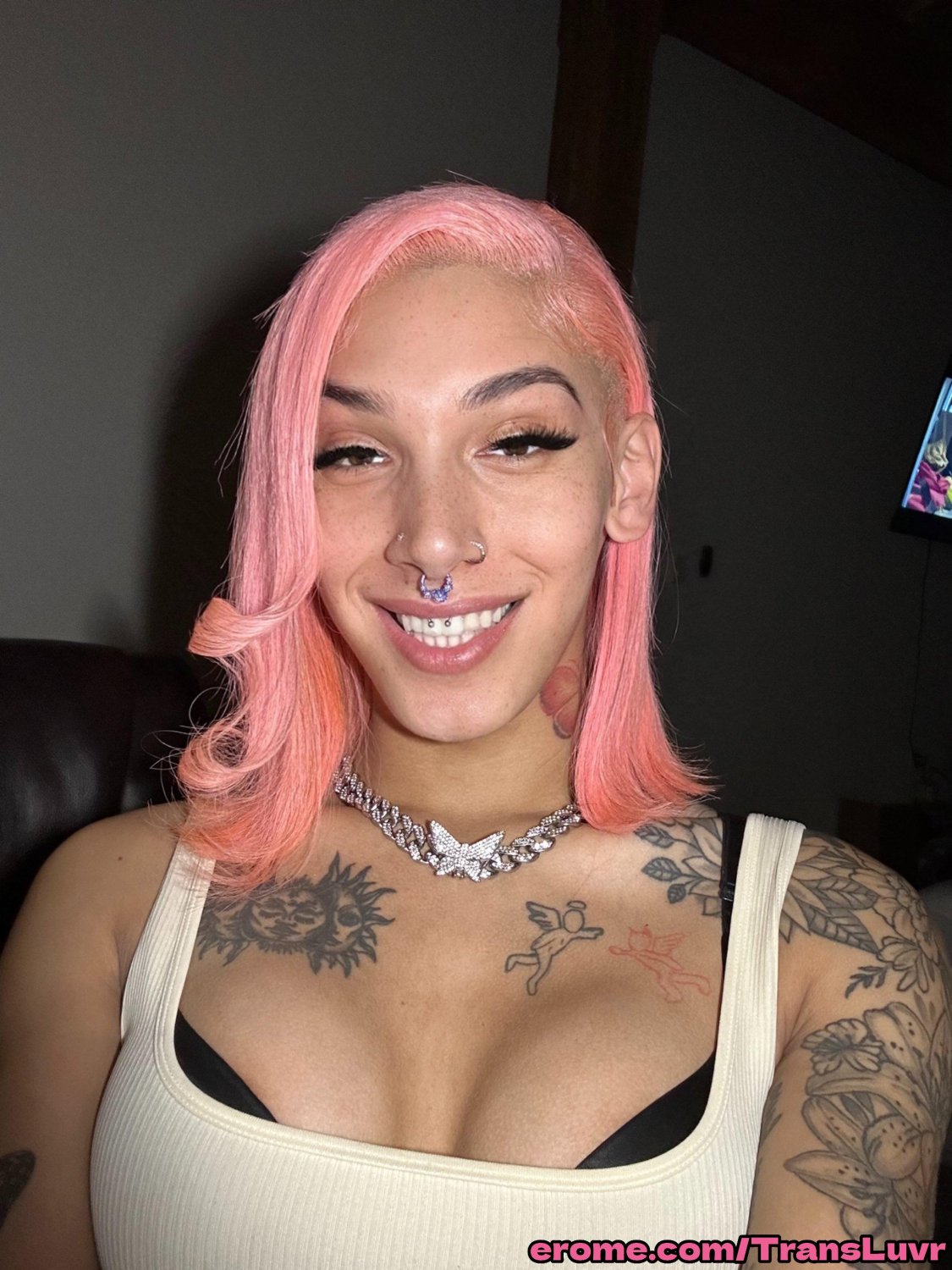 Alta y delgada latina trans follada por la BBC en misionero - transexual, transexual, trampa, ts, tgirl, mamada 55