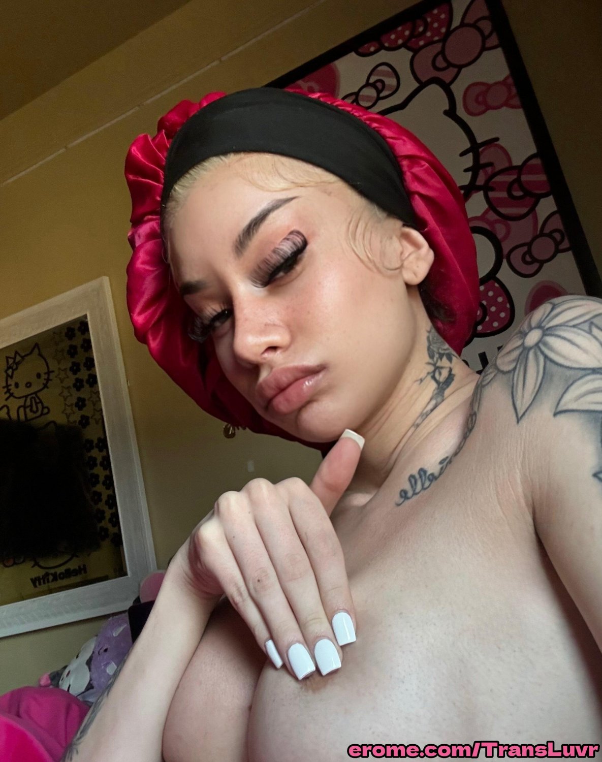 Un petit Trans latino fait une pipe à un BBC N Fucks de 11 pouces - Shemale, Tranny, Trap, Ts, Tgirl 72