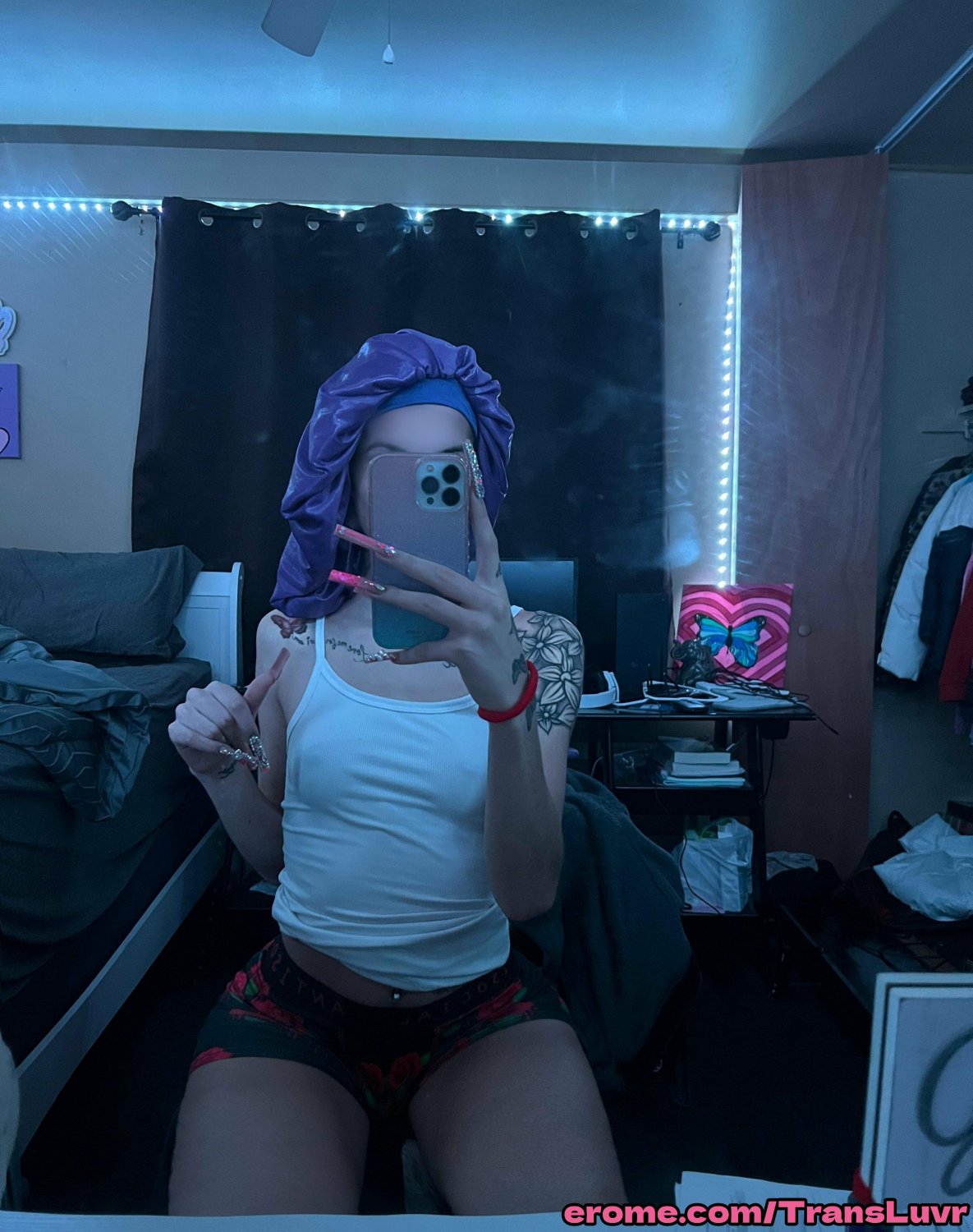 Un petit Trans latino fait une pipe à un BBC N Fucks de 11 pouces - Shemale, Tranny, Trap, Ts, Tgirl 76