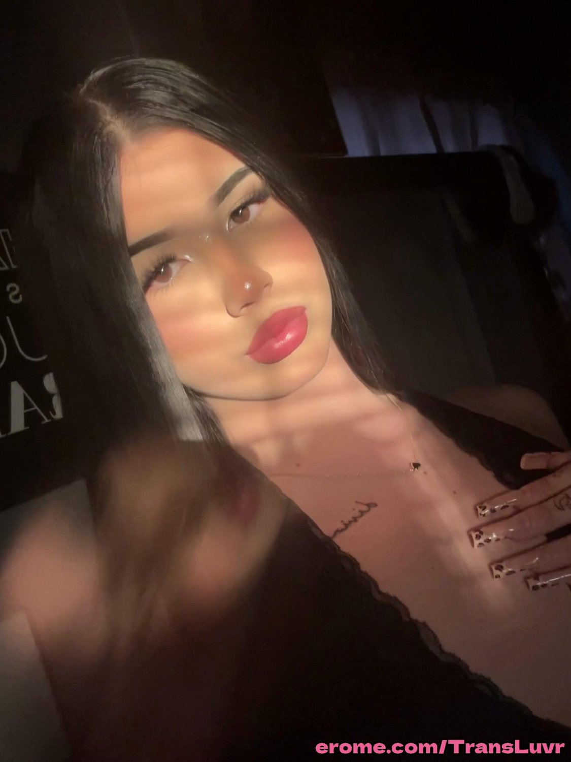 Preziosa trans latina ama giocare con dildo enormi [Femboy, Shemale, Tranny, Trap]. 8
