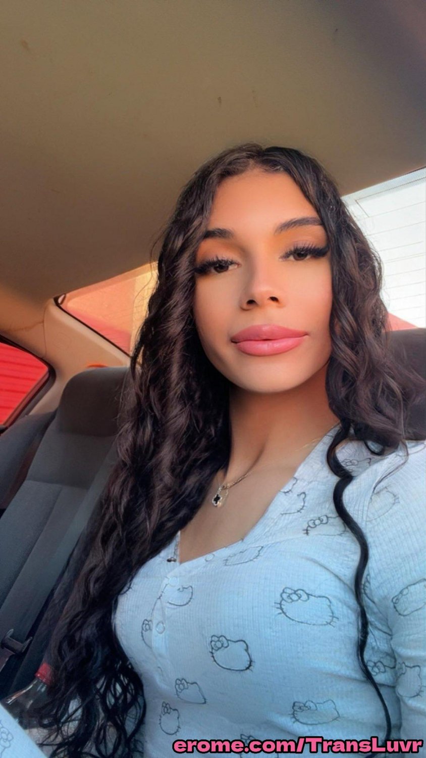 Tiny Latina Trans Deepthroats N Fucks En Estilo Perrito - Transexual, Tranny, Trampa, Ts, Tgirl, Mamada 1