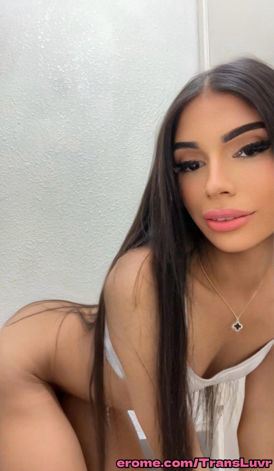 Tiny Latina Trans Deepthroats N Fucks En Estilo Perrito - Transexual, Tranny, Trampa, Ts, Tgirl, Mamada 4