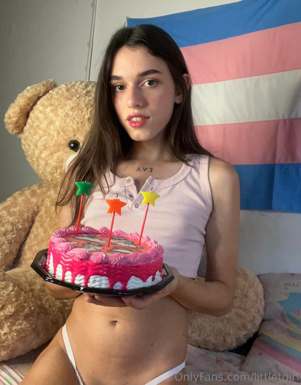 LittleTgirl ambos [doll, femboy, ladyboy, mini, shemale, sissy, trap, tgirl, tranny, trans, ts] 43