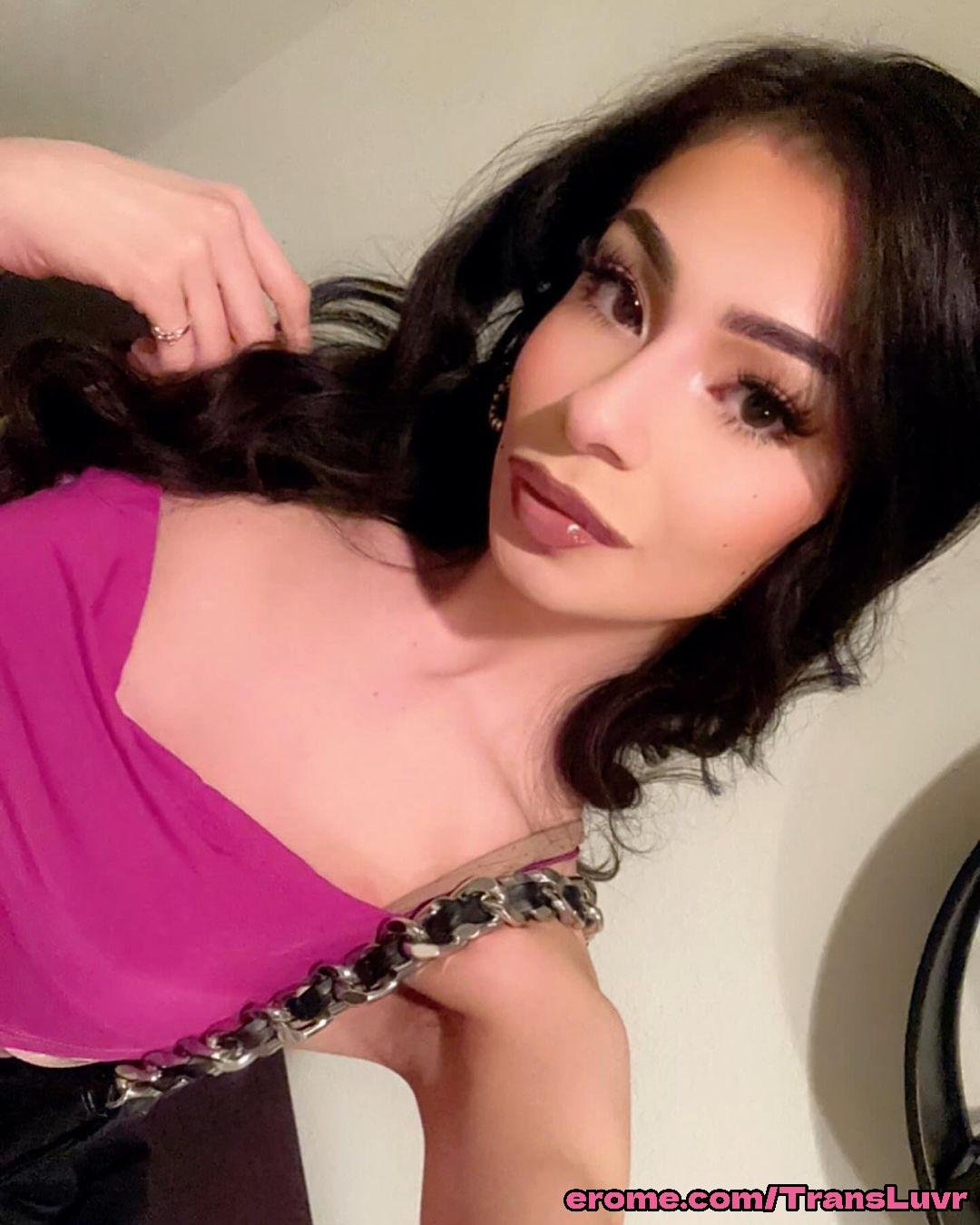 Trans Latina Teen gefickt in Missionar von Husky Chum [Femboy, Shemale, Transe, Trap] 6