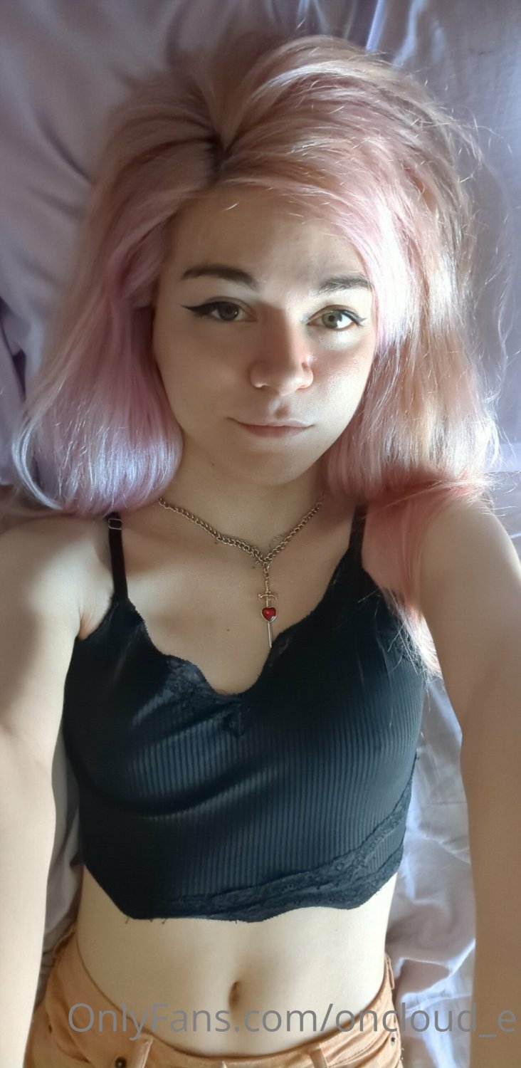 ӨnclӨμd both (British) [ts, tranny, trans, shemale, femboys, sissy] 13