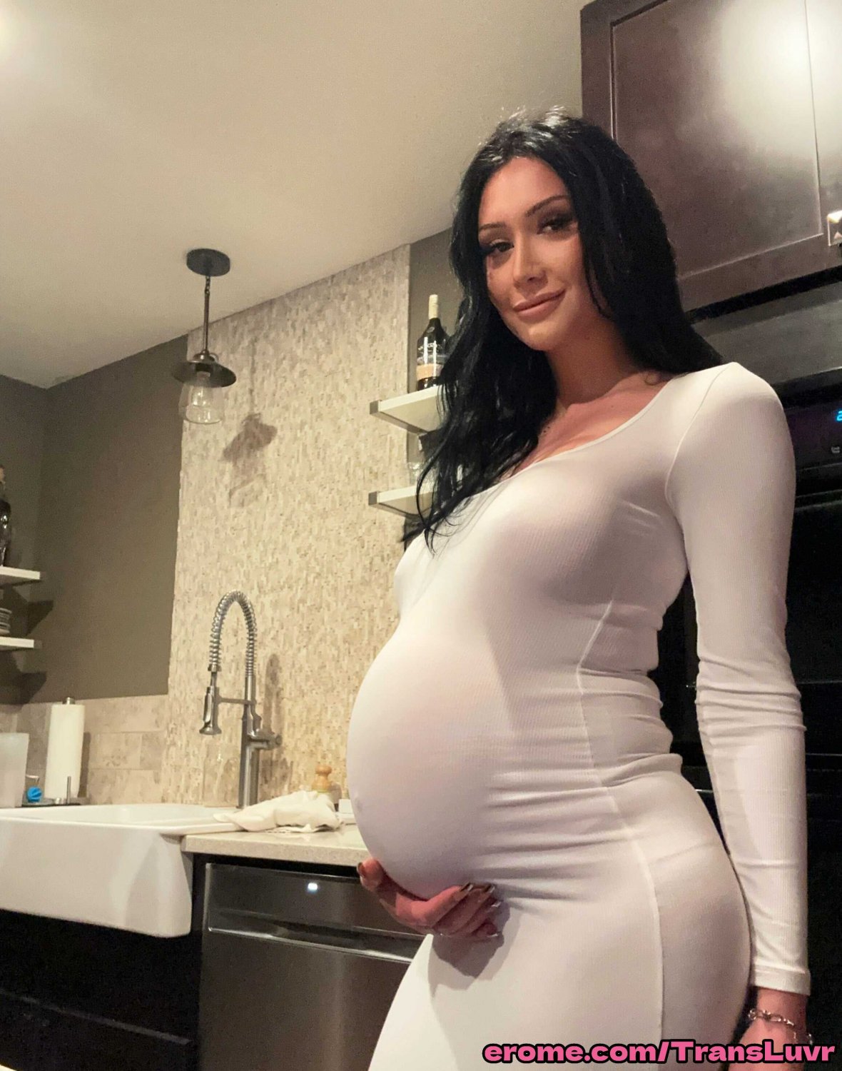 선교사 [펨보이, 쉬말, 트랜스, 트랩]에서 BBC에 의해 파이핑 된 큰 가슴 트랜스 밀프 3