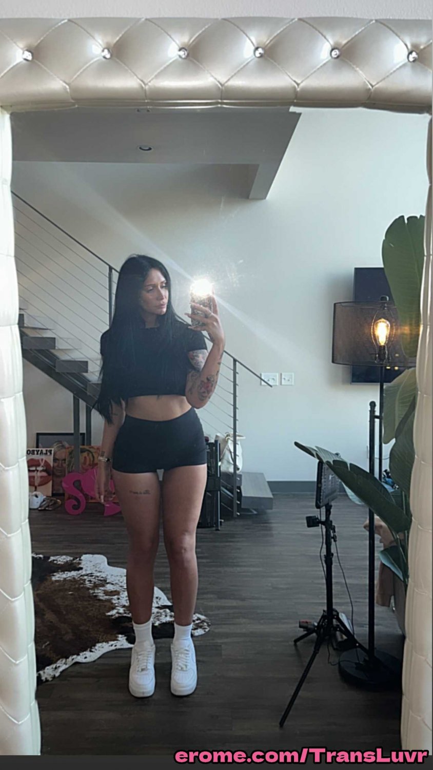 선교사 [펨보이, 쉬말, 트랜스, 트랩]에서 BBC에 의해 파이핑 된 큰 가슴 트랜스 밀프 27