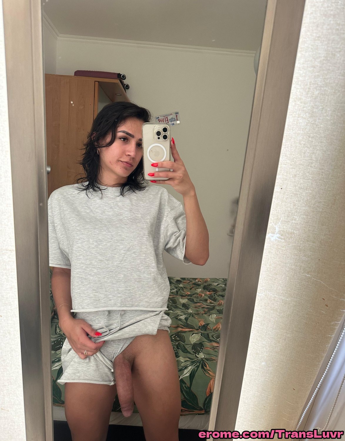 Zestaw zdjęć - Big Cock Tall Trans Latina - Shemale, Tranny, Trap, Ts, Tgirl 69