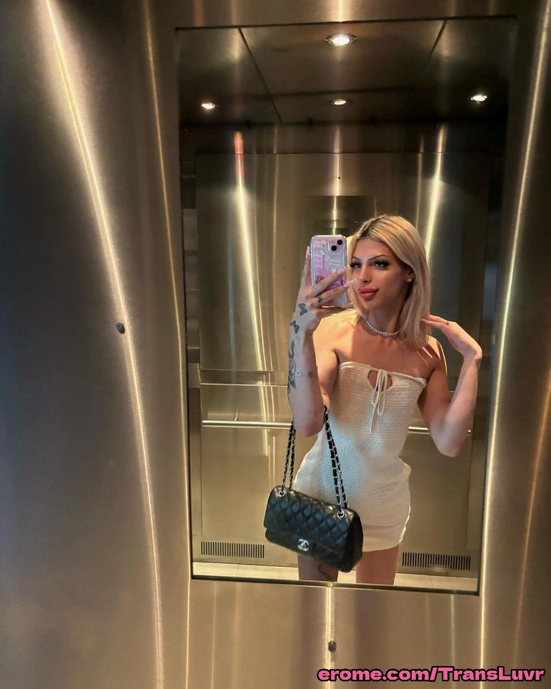 Loira Preciosa TS É Fodida Por Um BBC Do Agone [Femboy, Transgender, Trans, Trap] 4