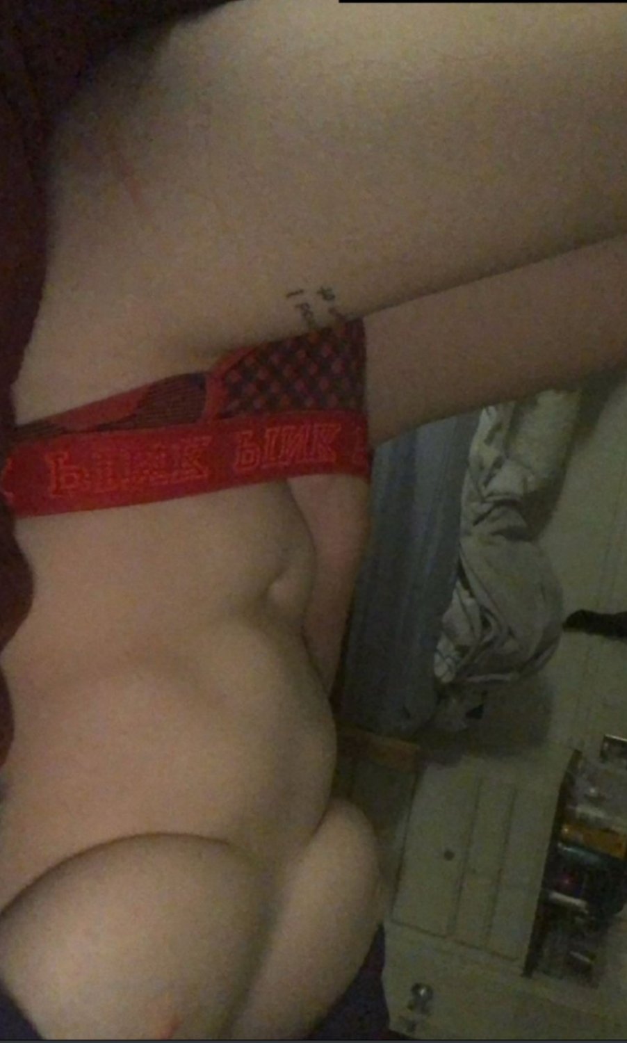 Bella prostituta ebrea con tette enormi 22