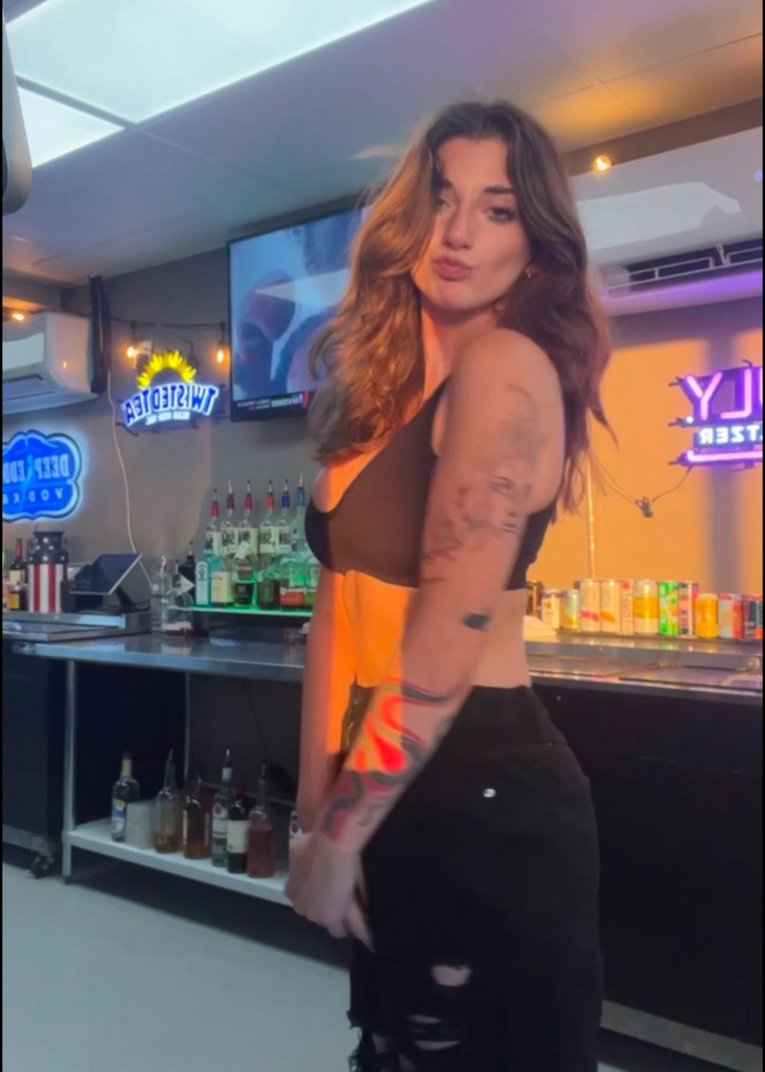 Bella prostituta ebrea con tette enormi 43