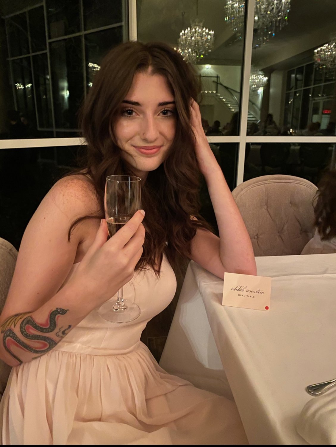 Bella prostituta ebrea con tette enormi 50