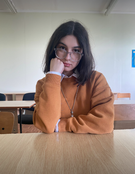 ふしだらなブルネット・ハンナ・ゲッツ・ワイルド・アズ・アマチュア・ガールフレンド 12