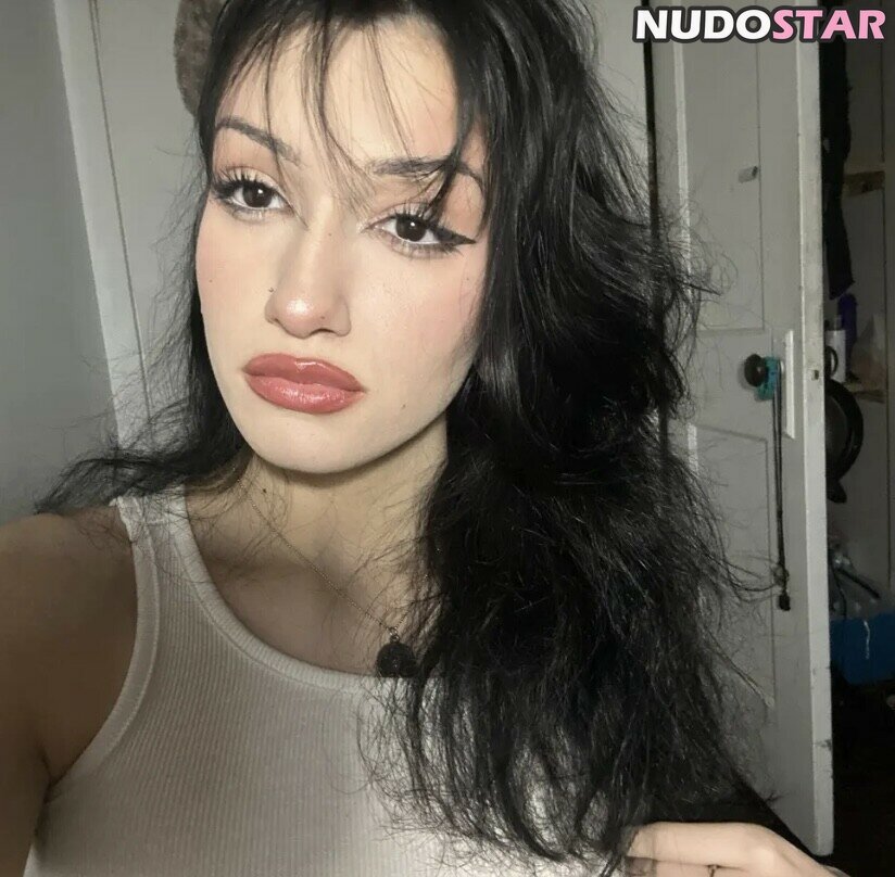 Mile the Clown Sloppily Masturbates and Plays 10