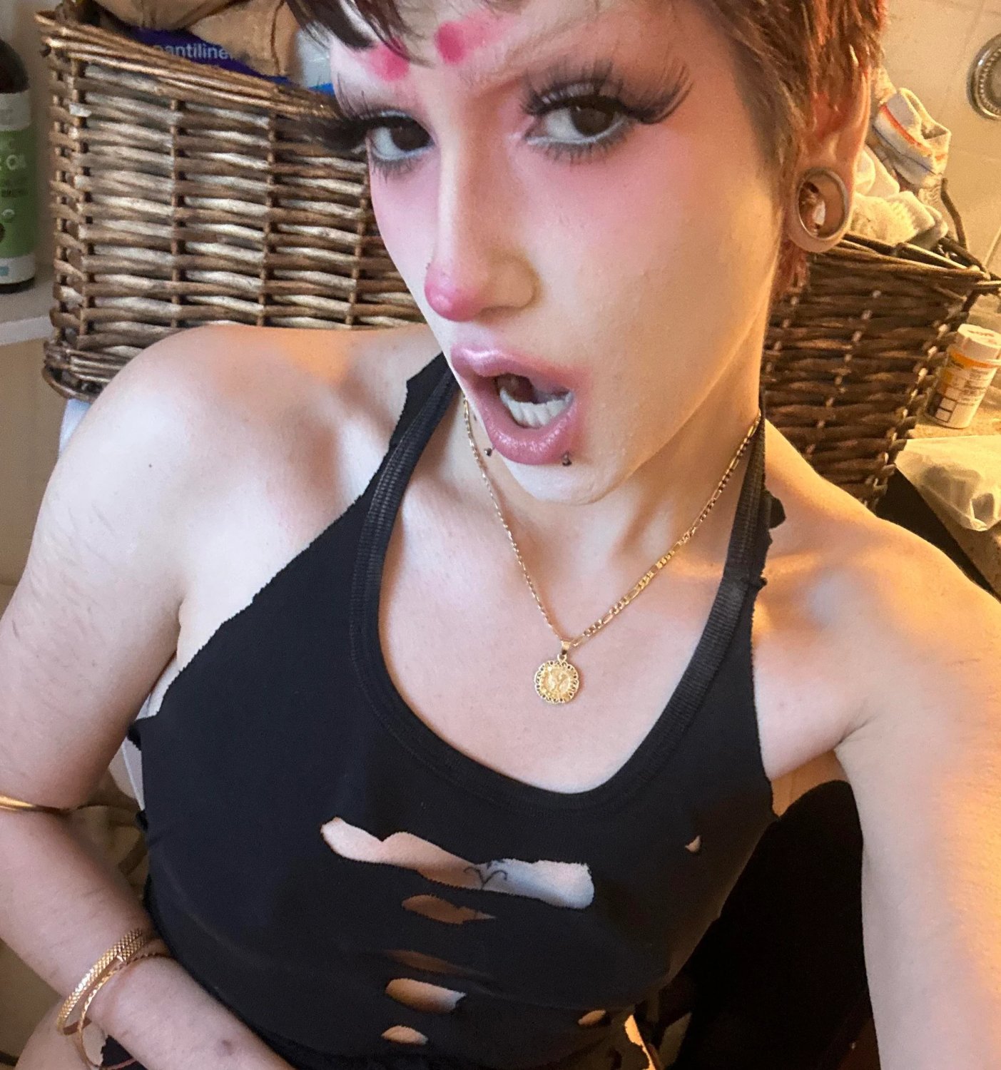 Mile the Clown Sloppily Masturbates and Plays 50