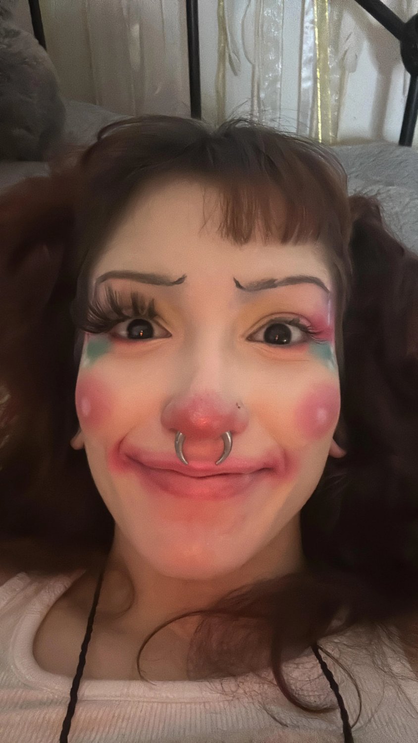 Mile the Clown Sloppily Masturbates and Plays 52