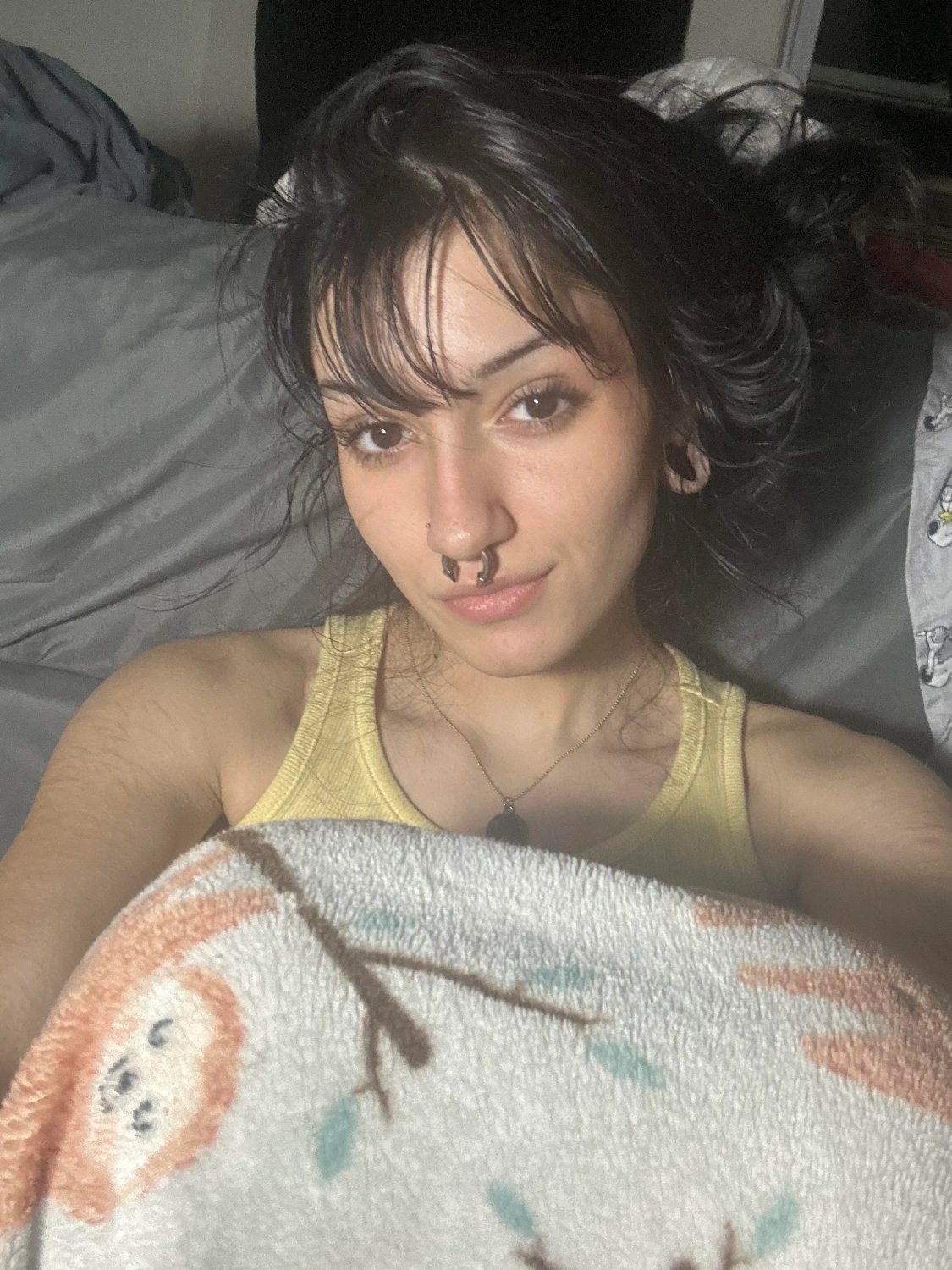 Mile the Clown Sloppily Masturbates and Plays 58