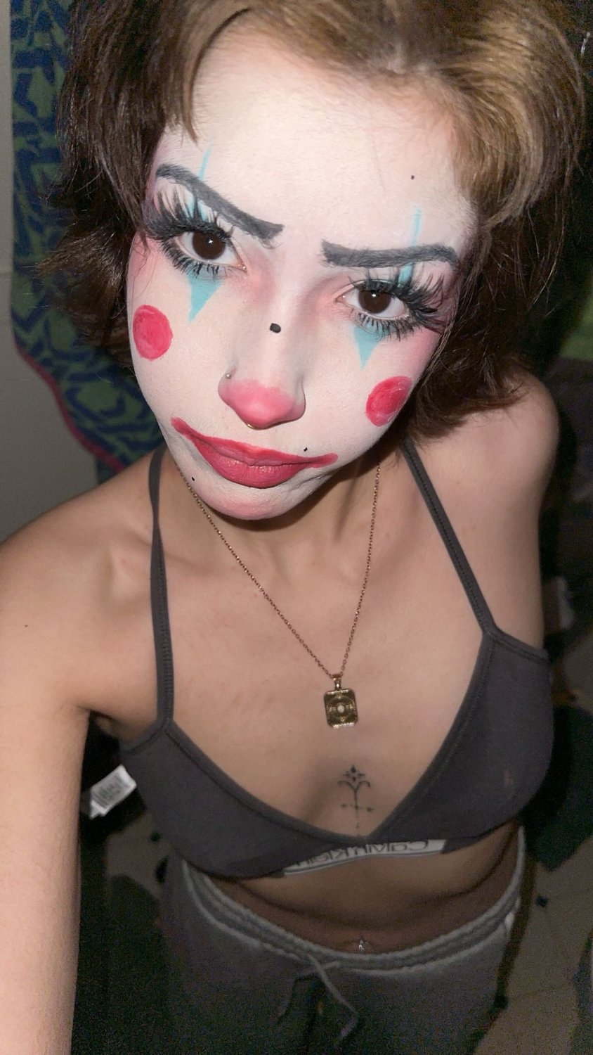 Mile the Clown Sloppily Masturbates and Plays 73