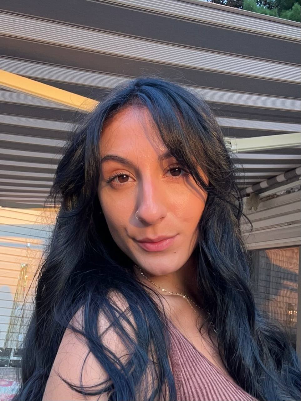 ブルネット・アマチュア・キャシディ・フロム・ウィスコンシン・ショウズ・オフ・ハー・セクシー・カーブス 15