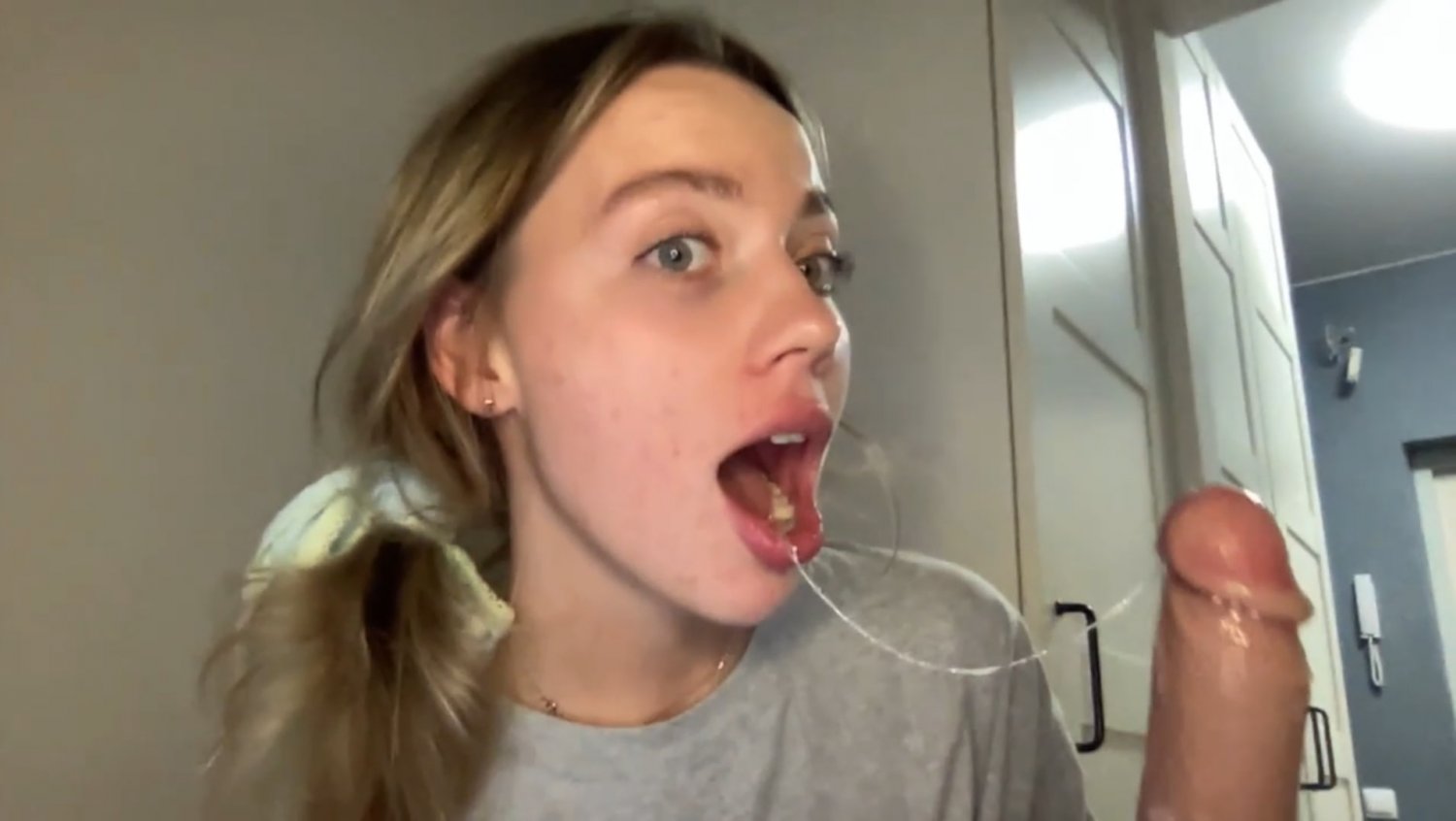 Novice Lesbian Girls Sharing Blowjobs and Moans 3