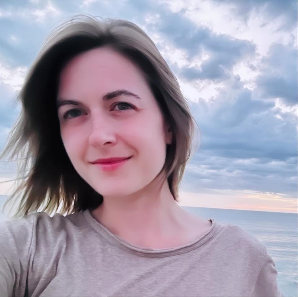 Divulgazione #255: Il suo primo incontro a quattro 1