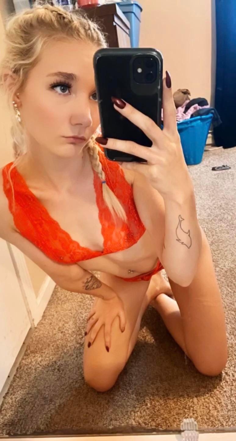 Toriix Giving Deepthroat POV Blowjob with Moaning 12