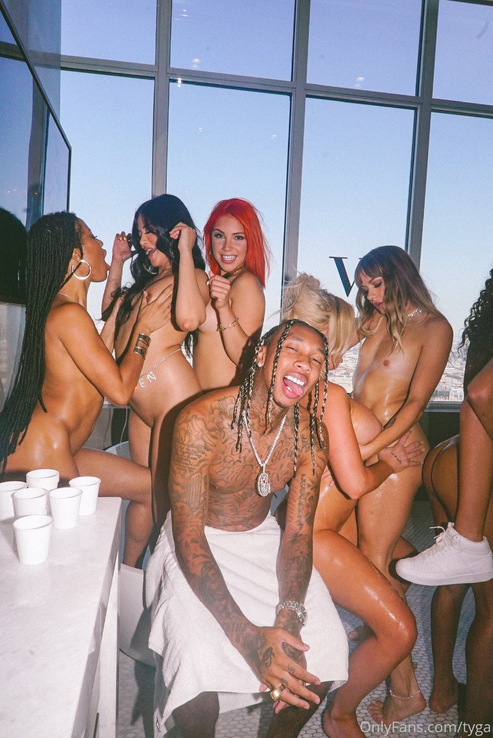 TYGA fucked Delicious chicks🍒👅🥵🍆💦💰🍆💦 5