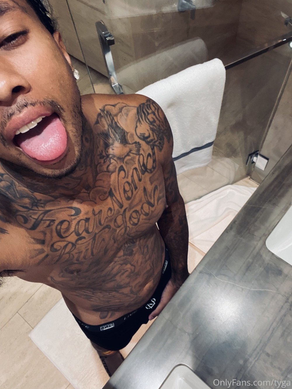 TYGA fucked Delicious chicks🍒👅🥵🍆💦💰🍆💦 37