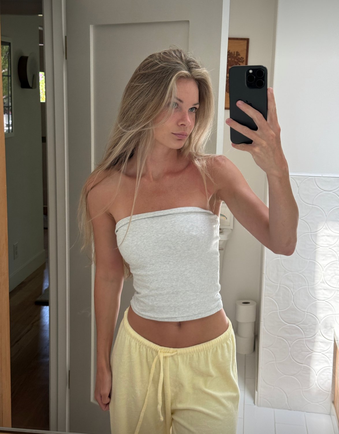 College Blonde Ex-Girlfriend’s Nude Album Leaks - Total Slut 14