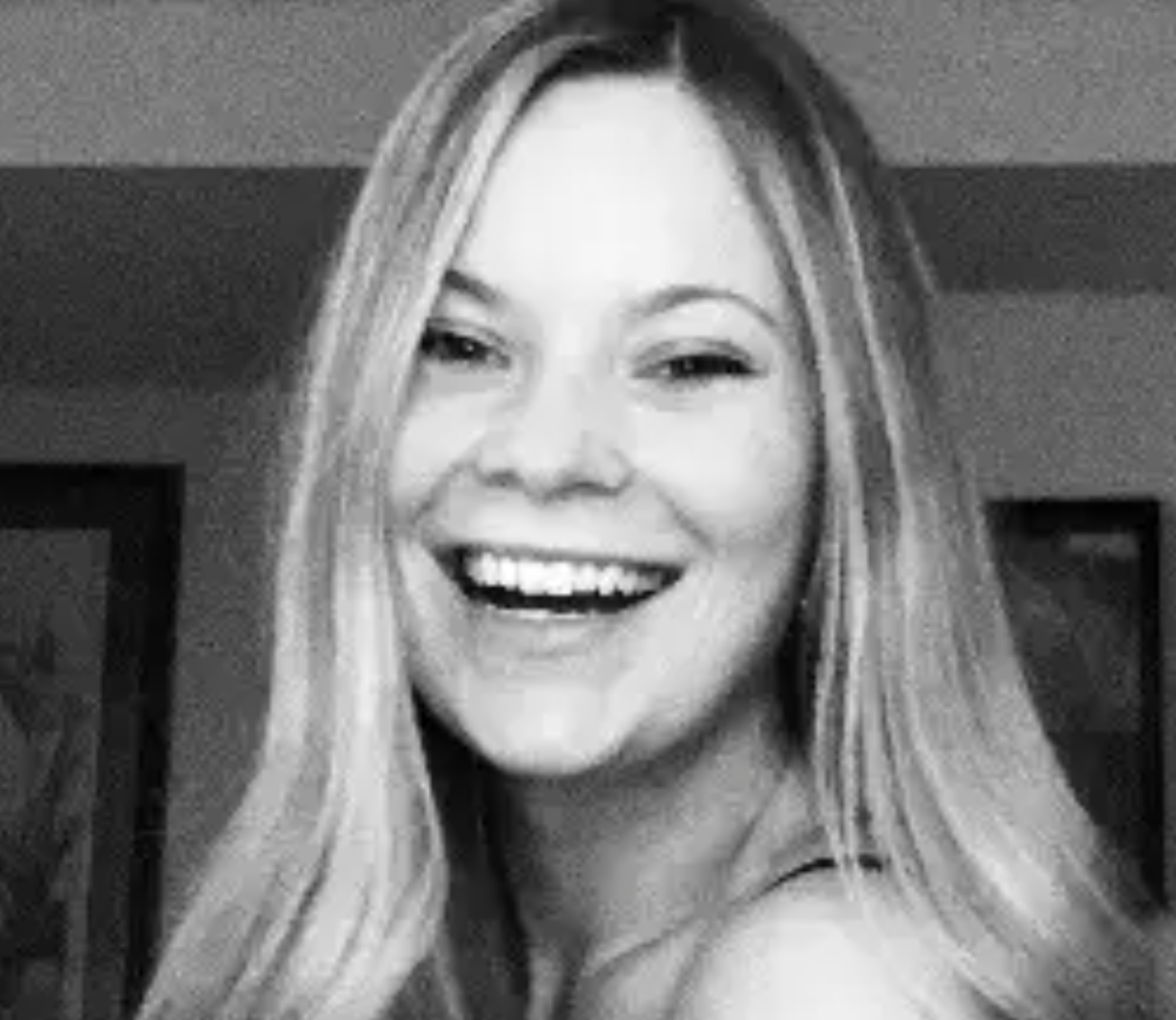 Rachel Craves Attention and Black Cock Deep Inside 2