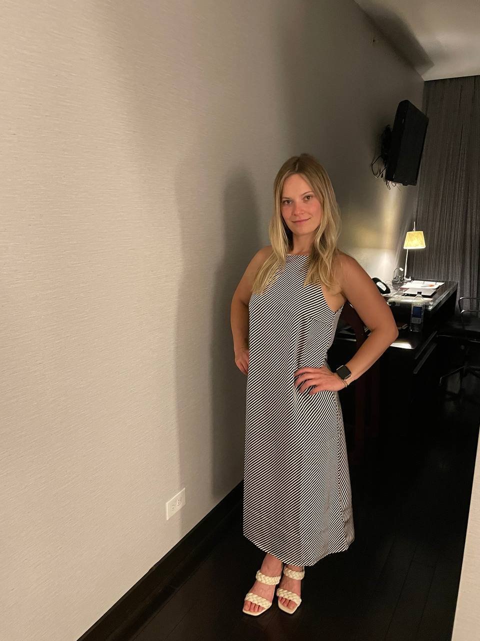 Rachel Craves Attention and Black Cock Deep Inside 13