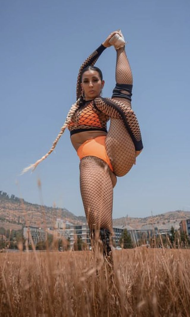 Chilean Slut Spreads Her Juicy Pussy - ChileMix #15 23