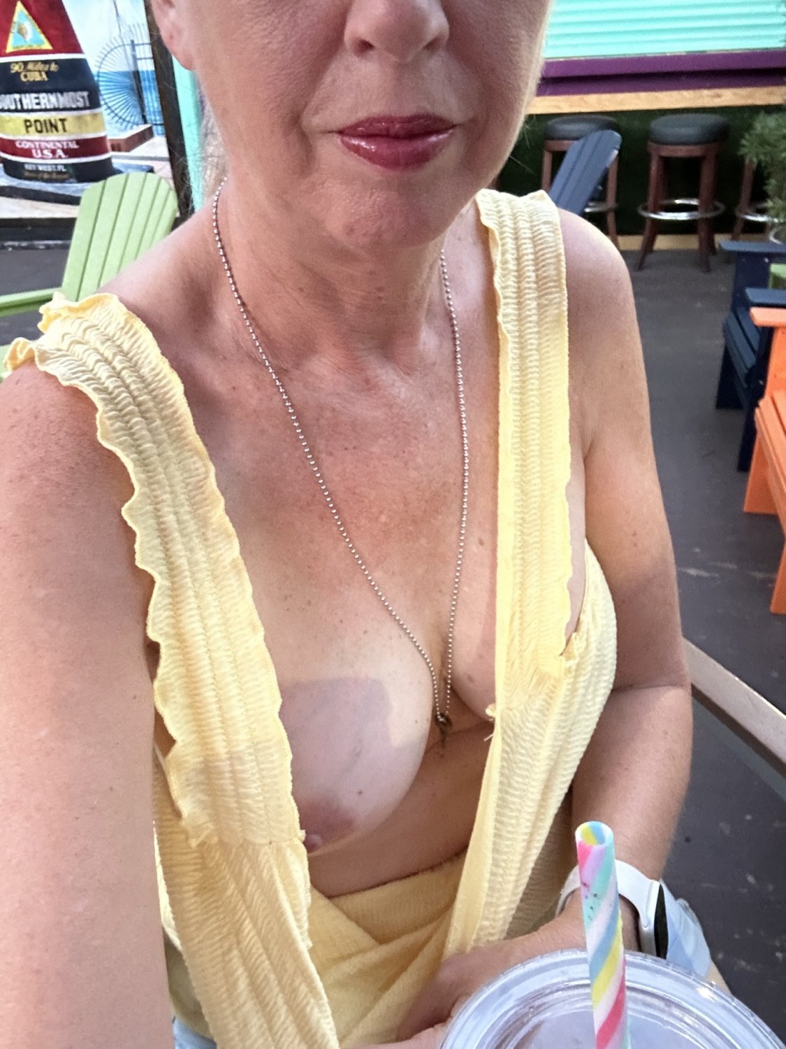 ホット・ミルフ・アンド・マチュア・グラニー・ホー・フロム・フロリダ 5