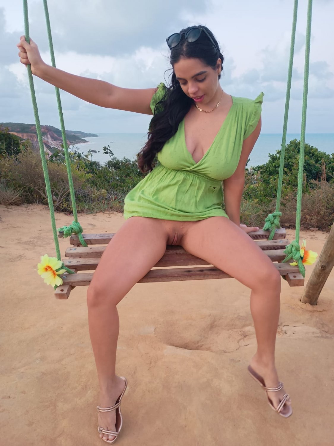 andando sem calcinha 1