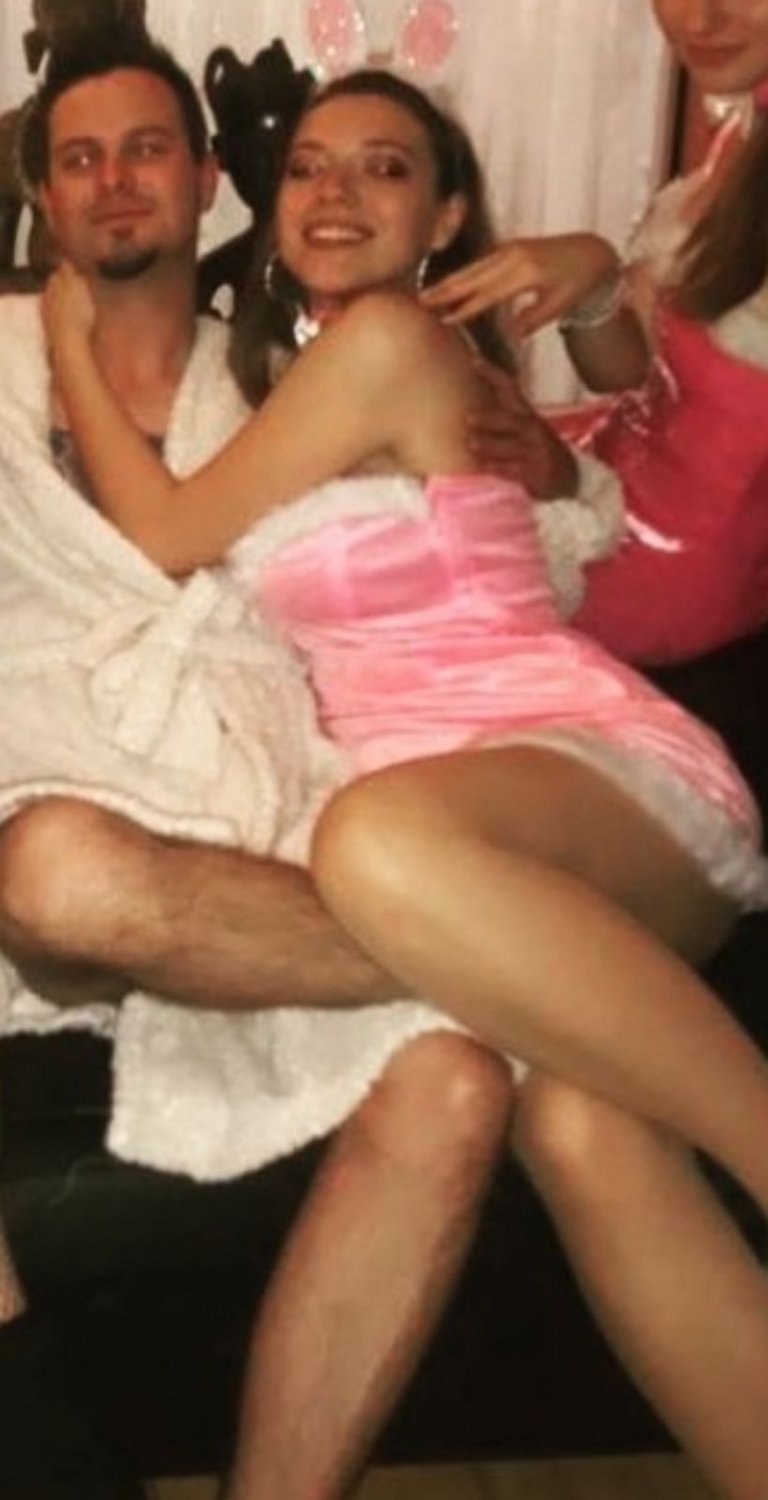 Dies ist Lara Tanzer (; kik frost97 wenn Sie Ihr Mädchen anflehen zu posten 3
