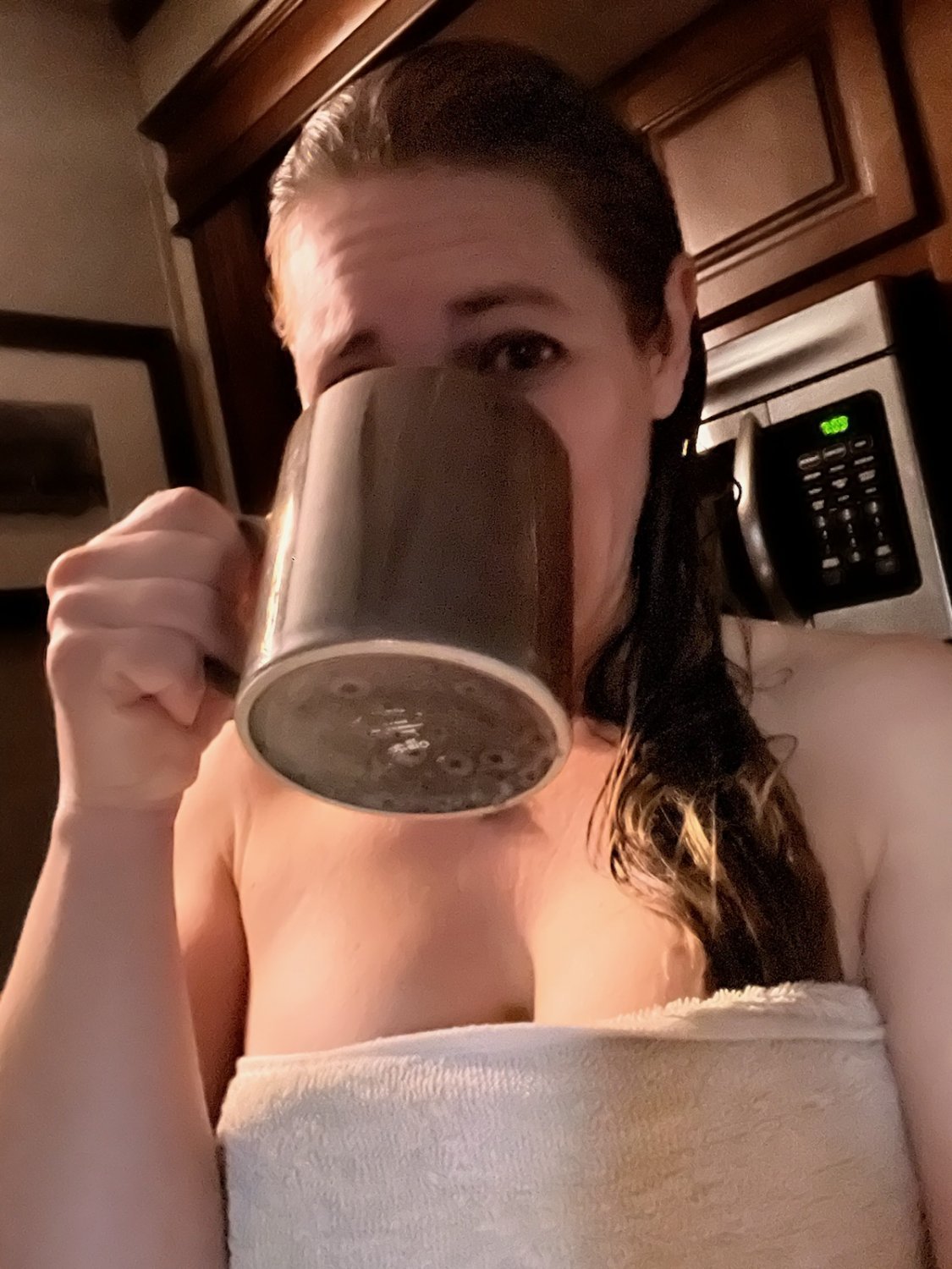 Żona z grubym tyłkiem i cyckami 2