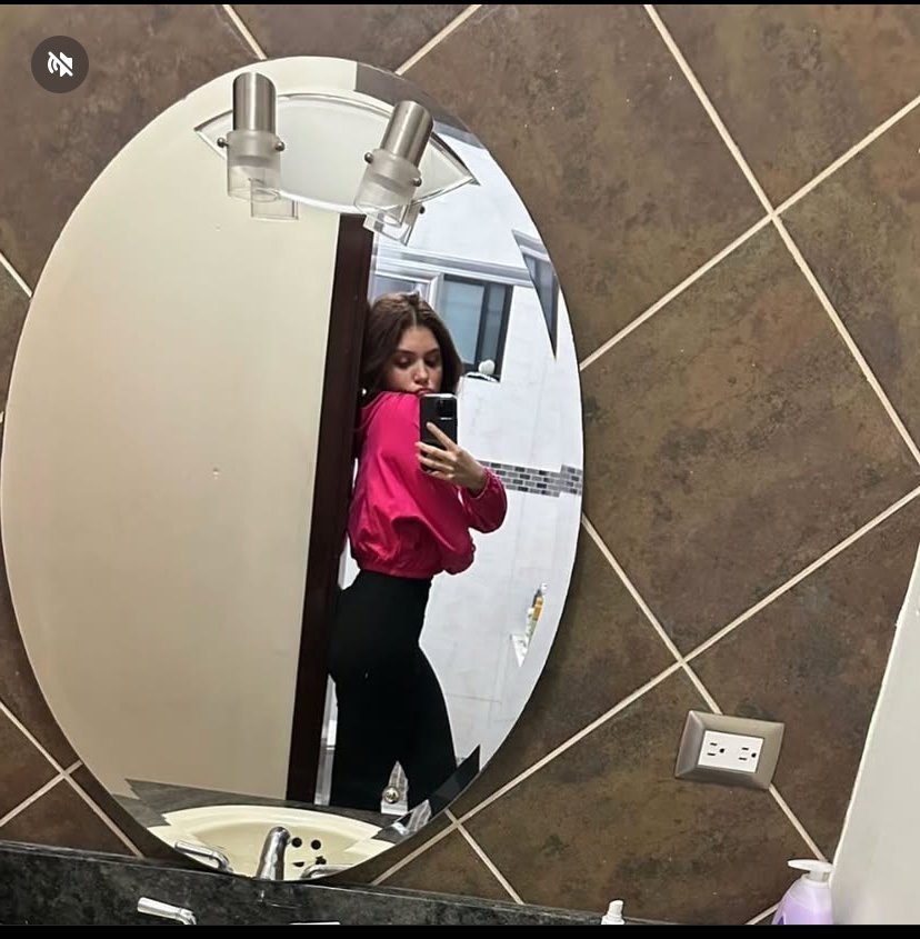 Big Tit Teen Paola pt. beide 22