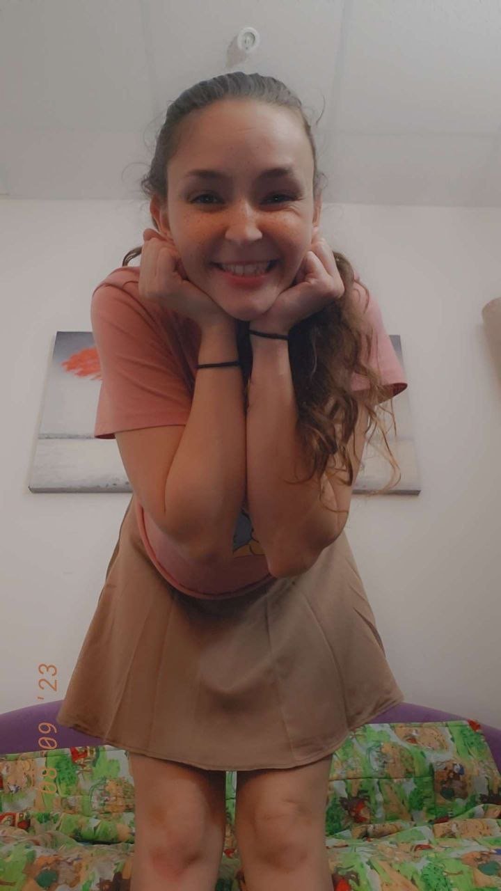 Amerykańska puszczalska Bella wyciekła 37