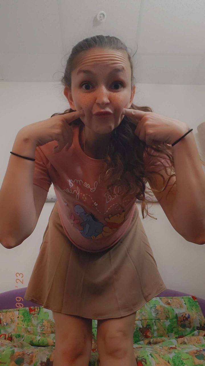 Amerykańska puszczalska Bella wyciekła 38