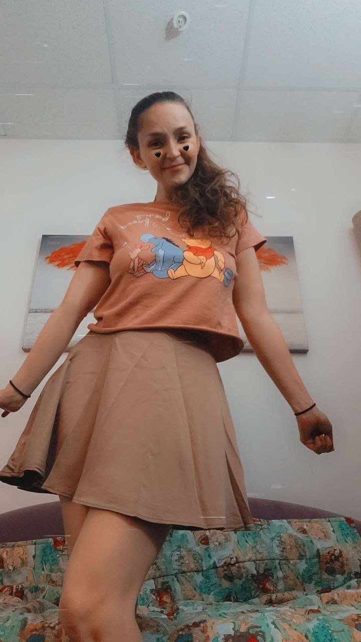 Amerykańska puszczalska Bella wyciekła 41