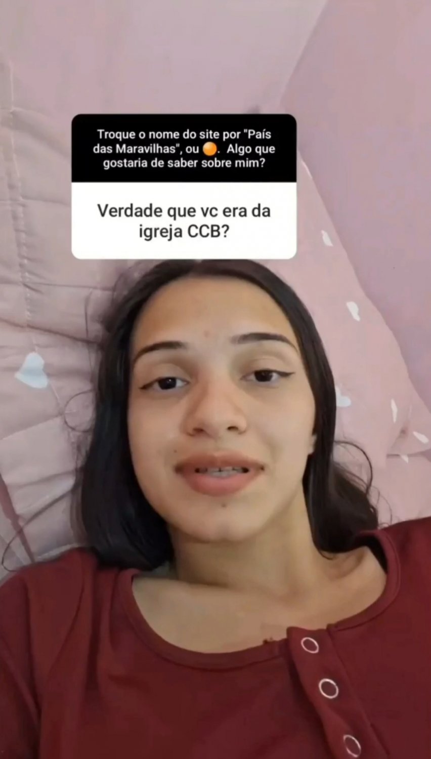 Una nuova ragazza lascia la chiesa per vendere contenuti! 4