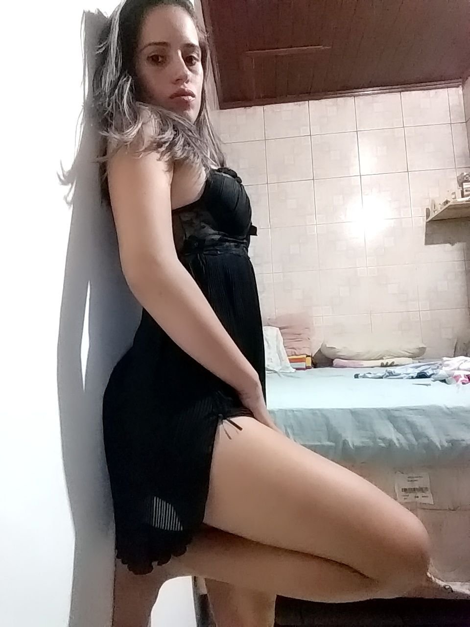 リークド・チーティング・ラティーナ・ワイフ・エクスポーズド・バイ・カッコールド 5