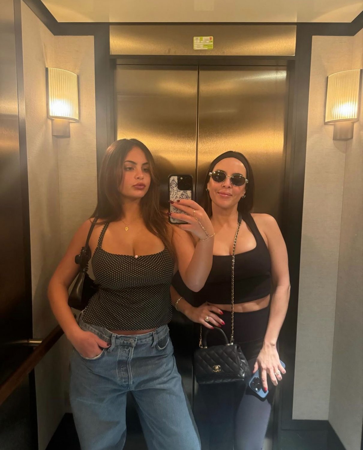 Mamá e hija 1