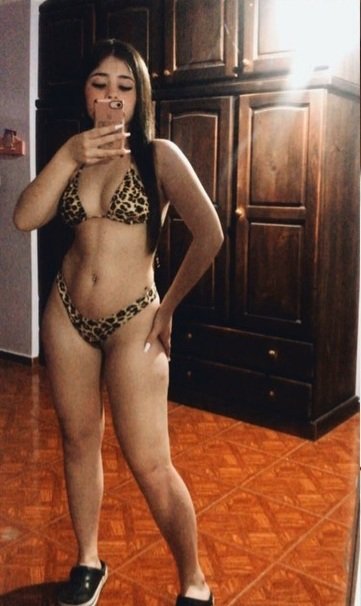 Guadalupe Montana – Bikini Slut Showing Her Hot Curves 9